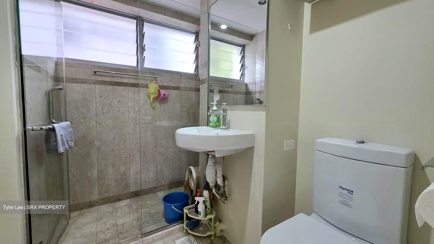 Pine Grove (D21), Condominium #584509601